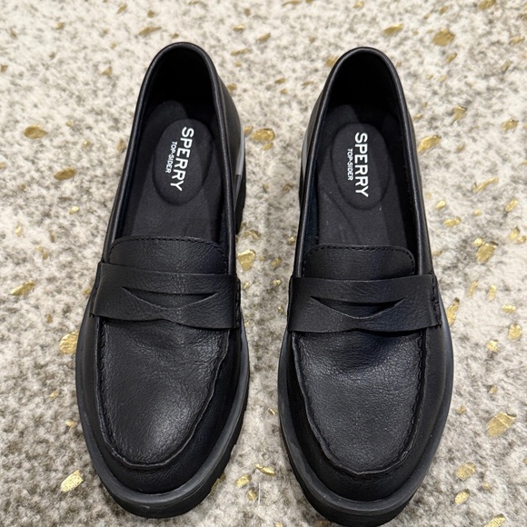 Sperry Loafers - Picture 1 of 5